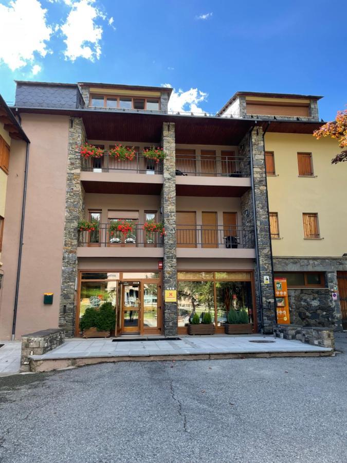 Alberg La Molina Xanascat Exterior foto